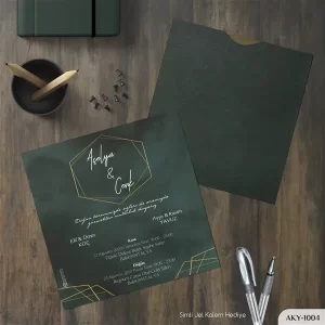 KARE YEŞİL ZARFLI DAVETİYELER AKY - 1004